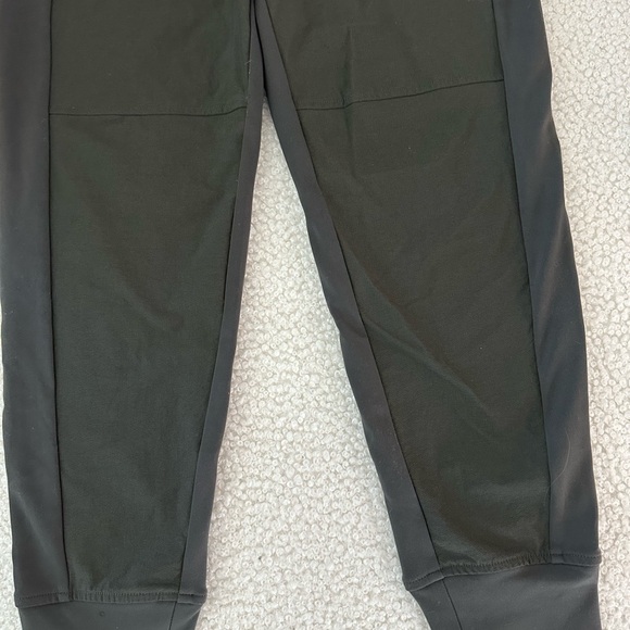 Athleta Headland Hybrid Treck Mid Rise Jogger Sz 4P - Picture 7 of 9